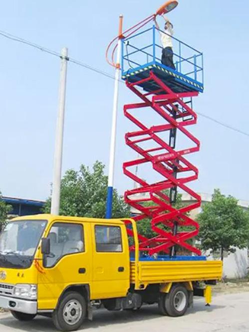 車載式高空作業(yè)平臺